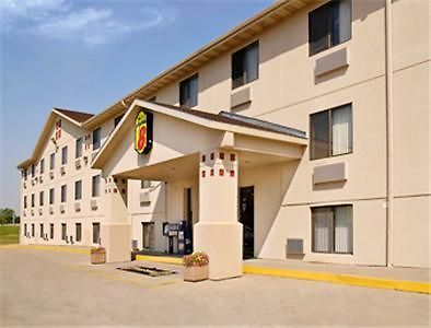 Super 8 Wichita East Kellogg 호텔 외부 사진